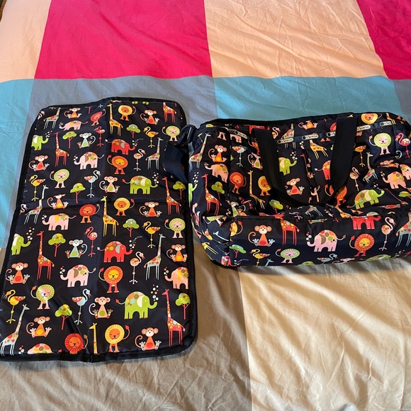 LeSportsac Diaper Bag - Picture 2 of 6
